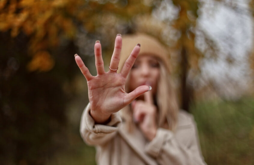 Świat byłby piękny – gdyby ludzie przestali być ku*wami!